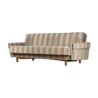 Danish sofa/sofabed