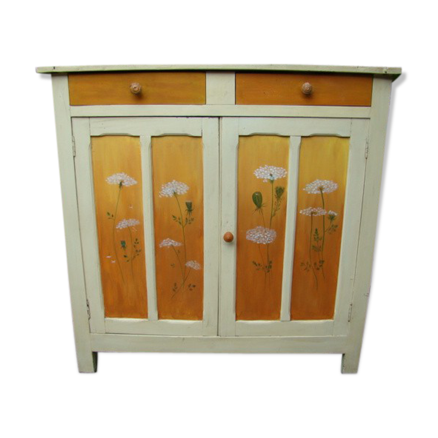 Former parisian buffet