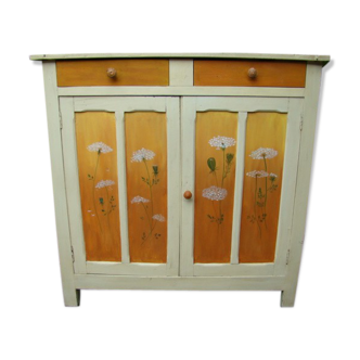 Former parisian buffet