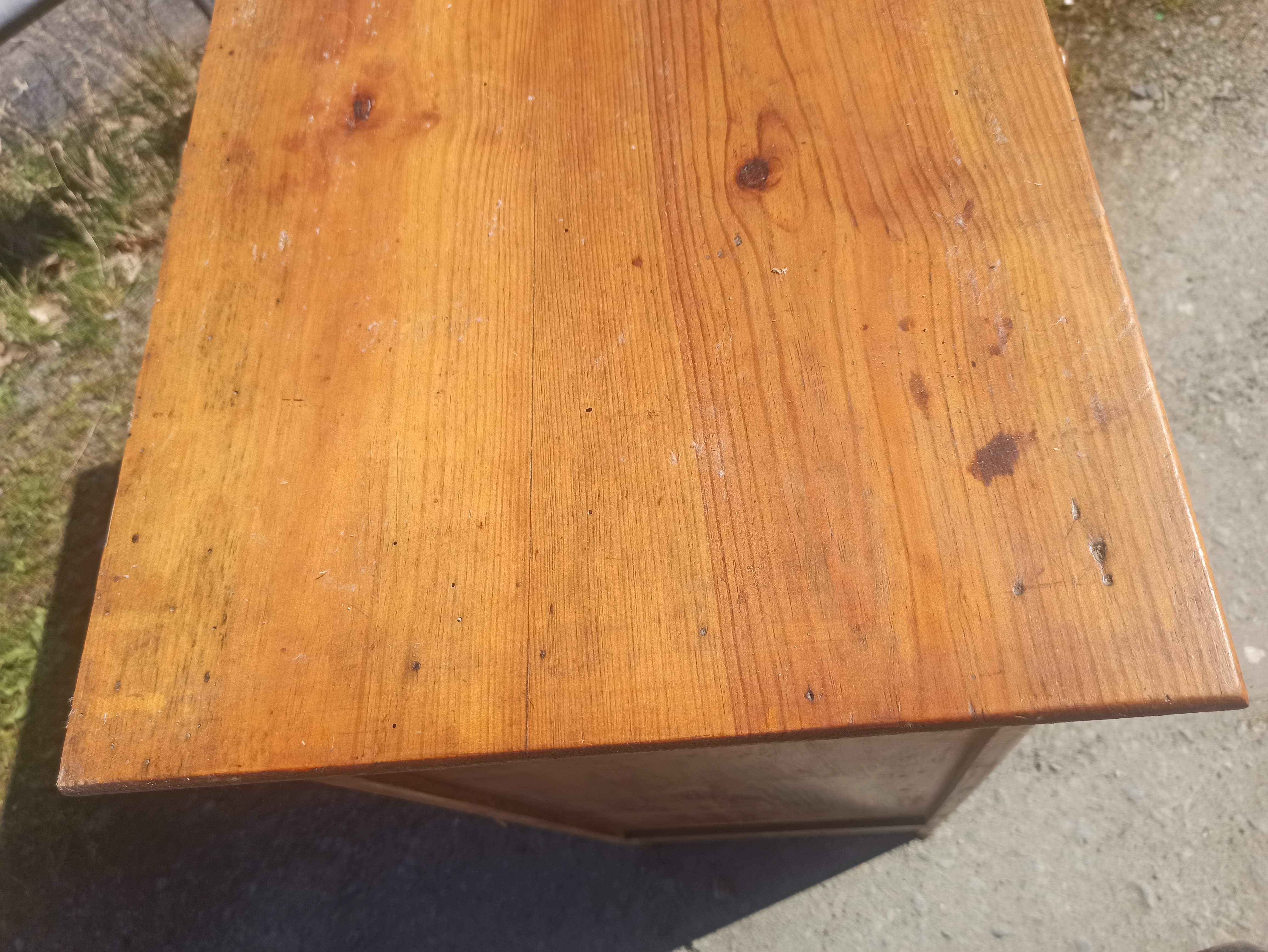 Small Parisian wooden buffet