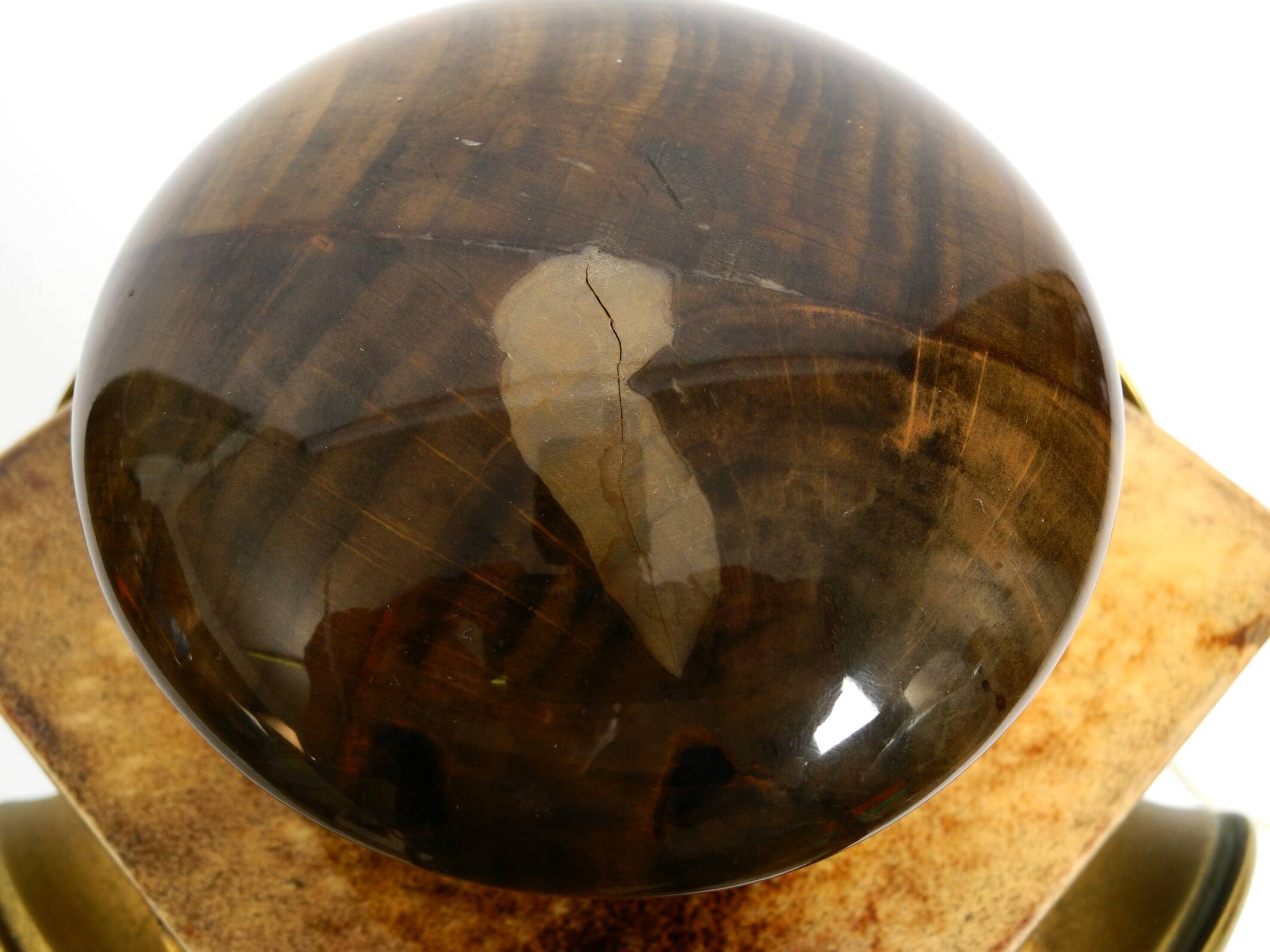 Mid Century italian table lamp with ashtray like a lantern by Aldo Tura