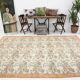 Tapis en laine et coton à décor floral