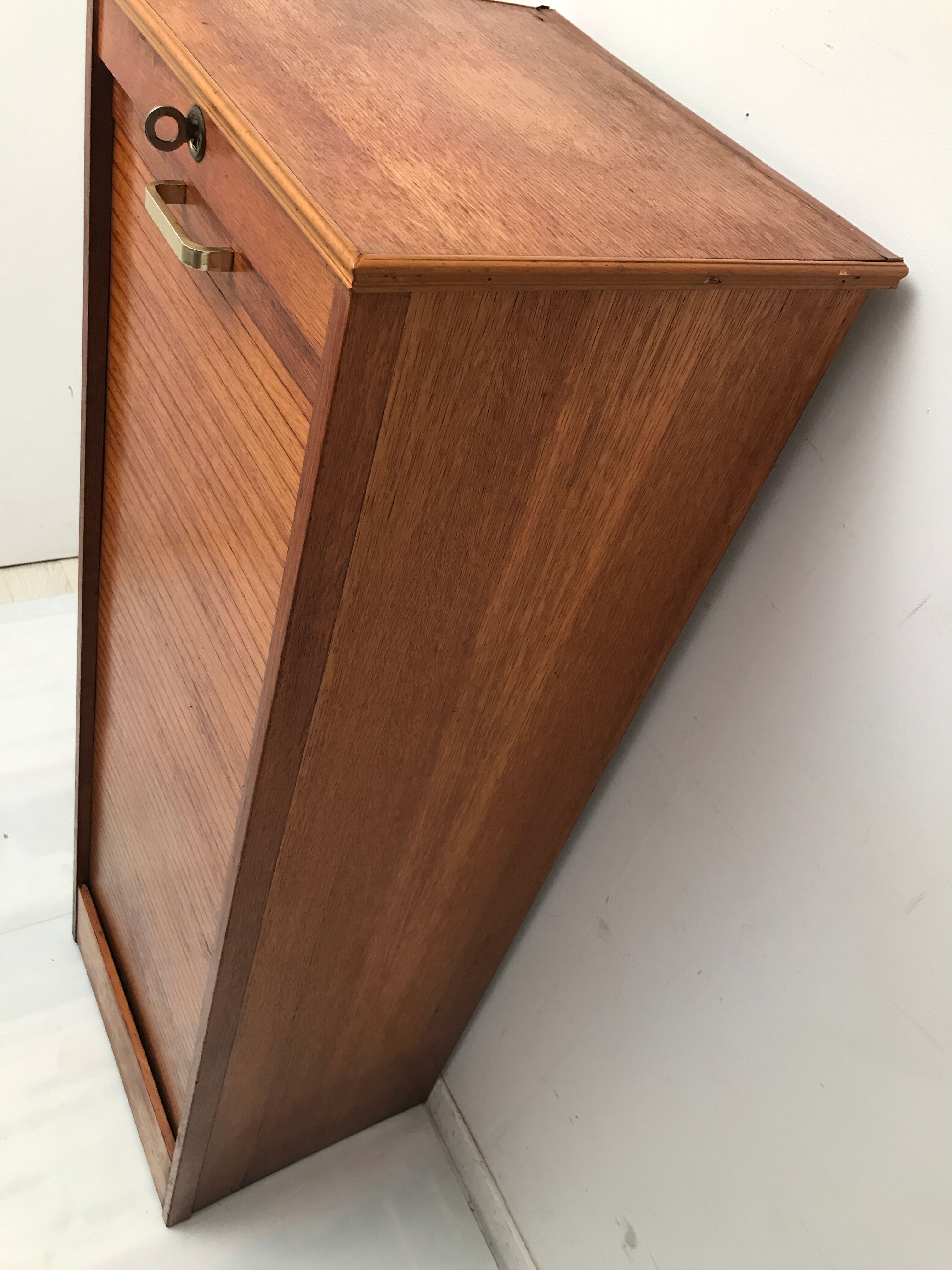 Curtain binder cabinet year 60-70