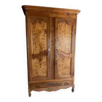 Louis XV elm burl cabinet, 18th century