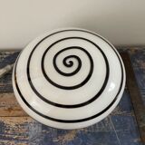 Spiral pattern ball lamp