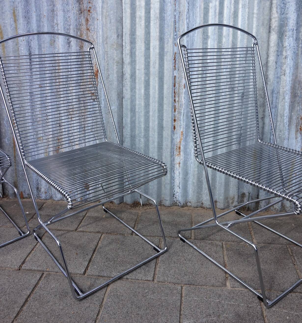 Set of 4 wire chairs, 1980s