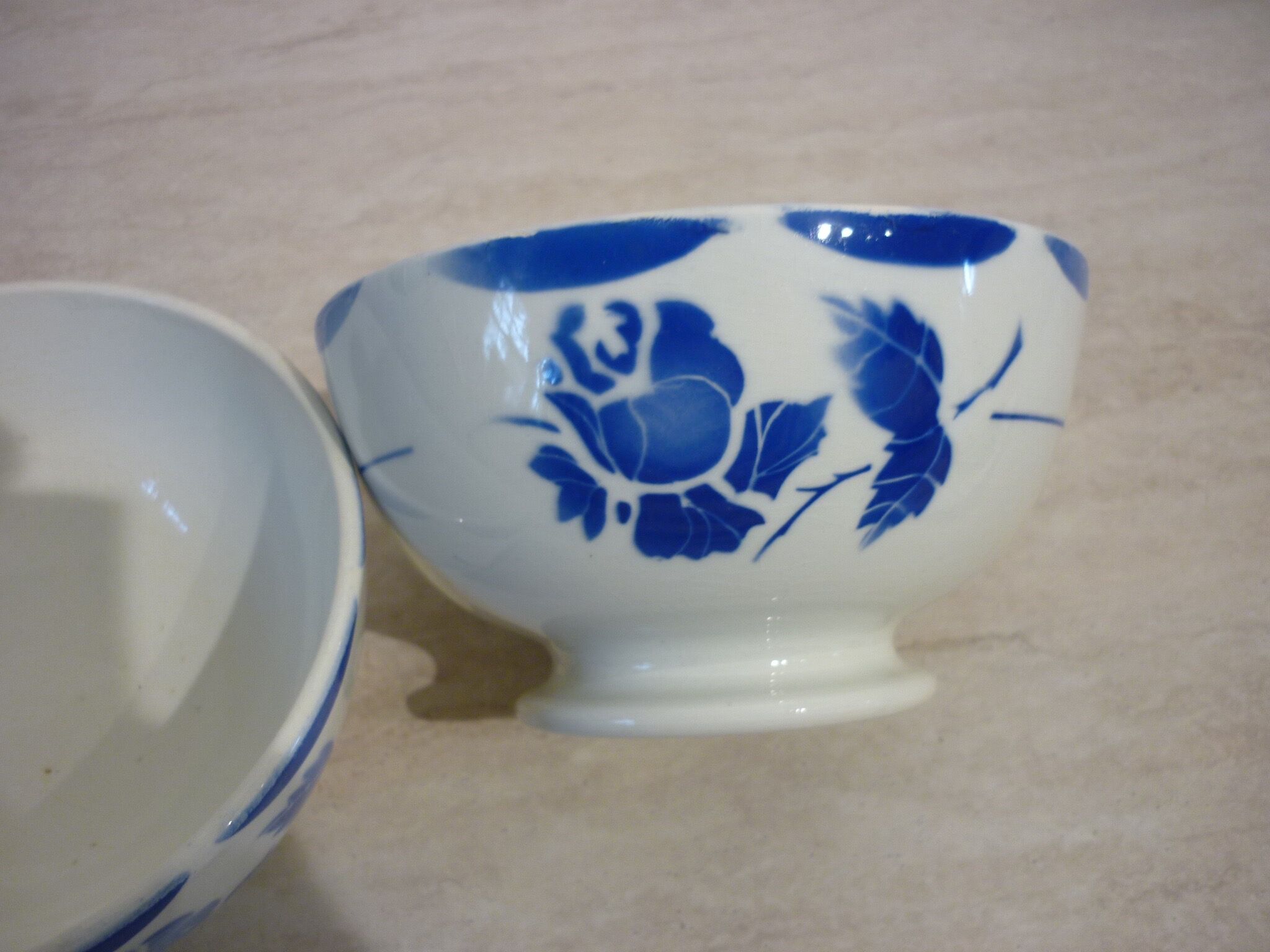 Set of 2 old ceramic bowls Mona de Gien