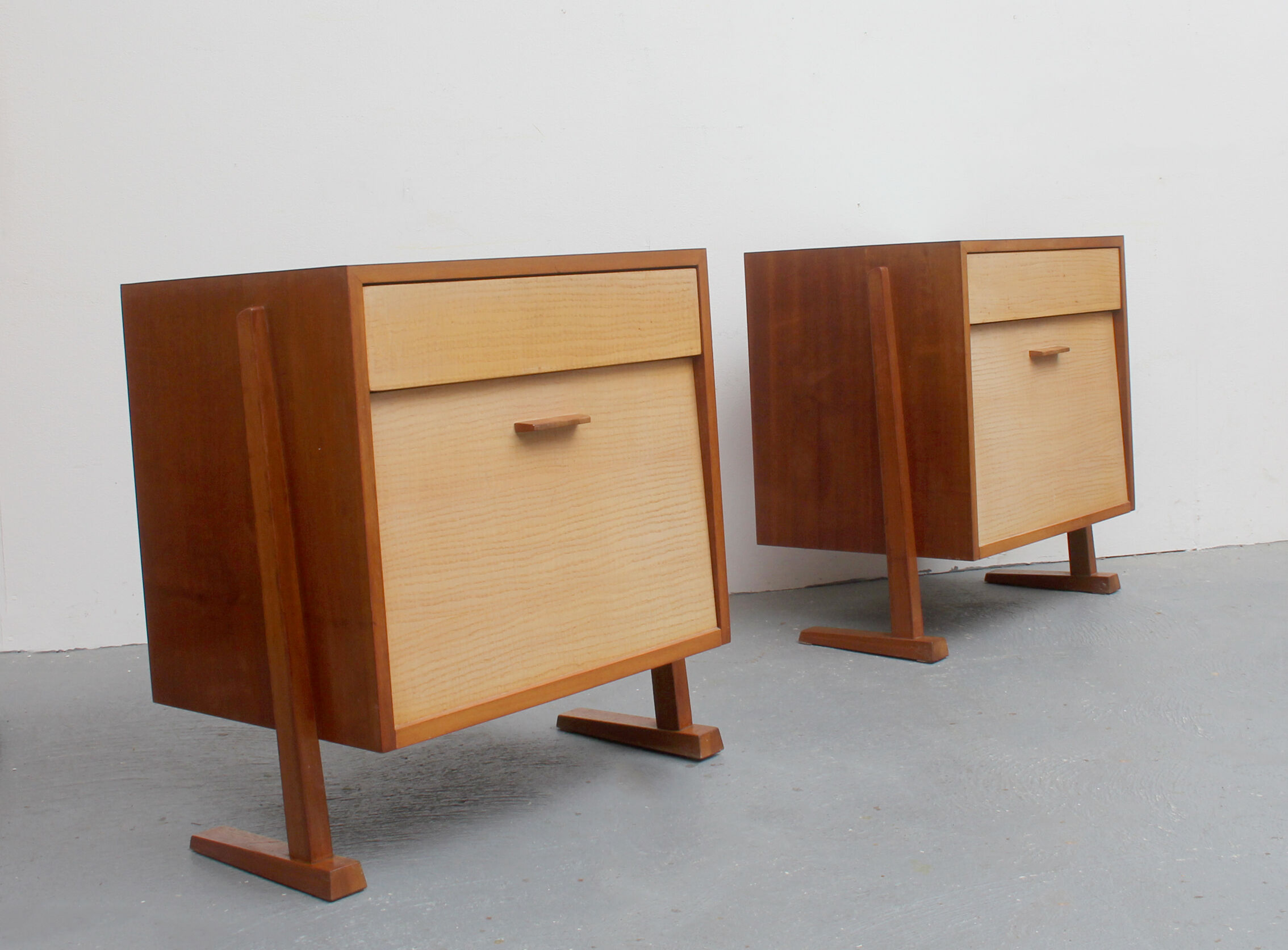 Pair of bedside tables bicolor and formica 1950