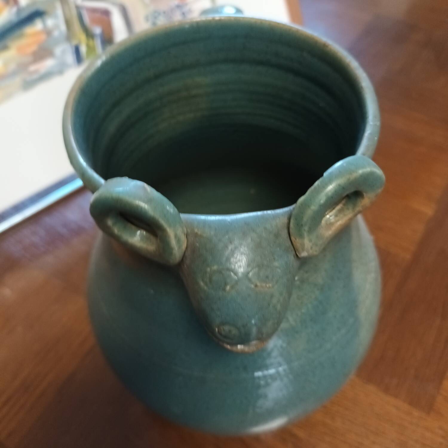 Ceramic water pot