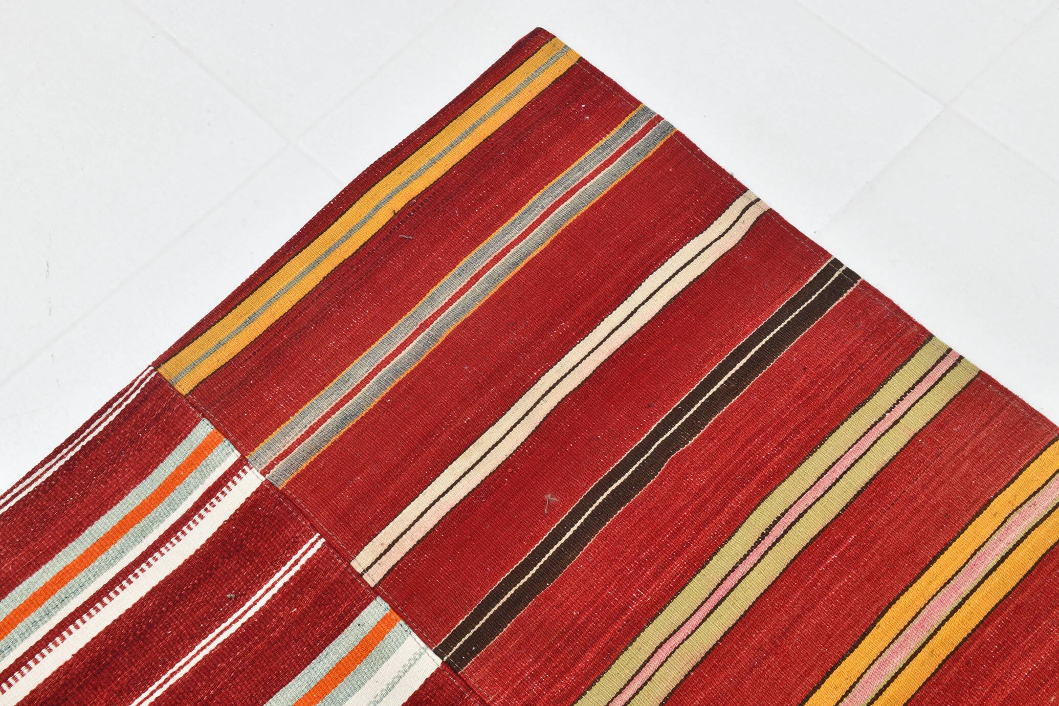 Red & Green Striped Pattern Turkish Kilim Rug, 270x383Cm