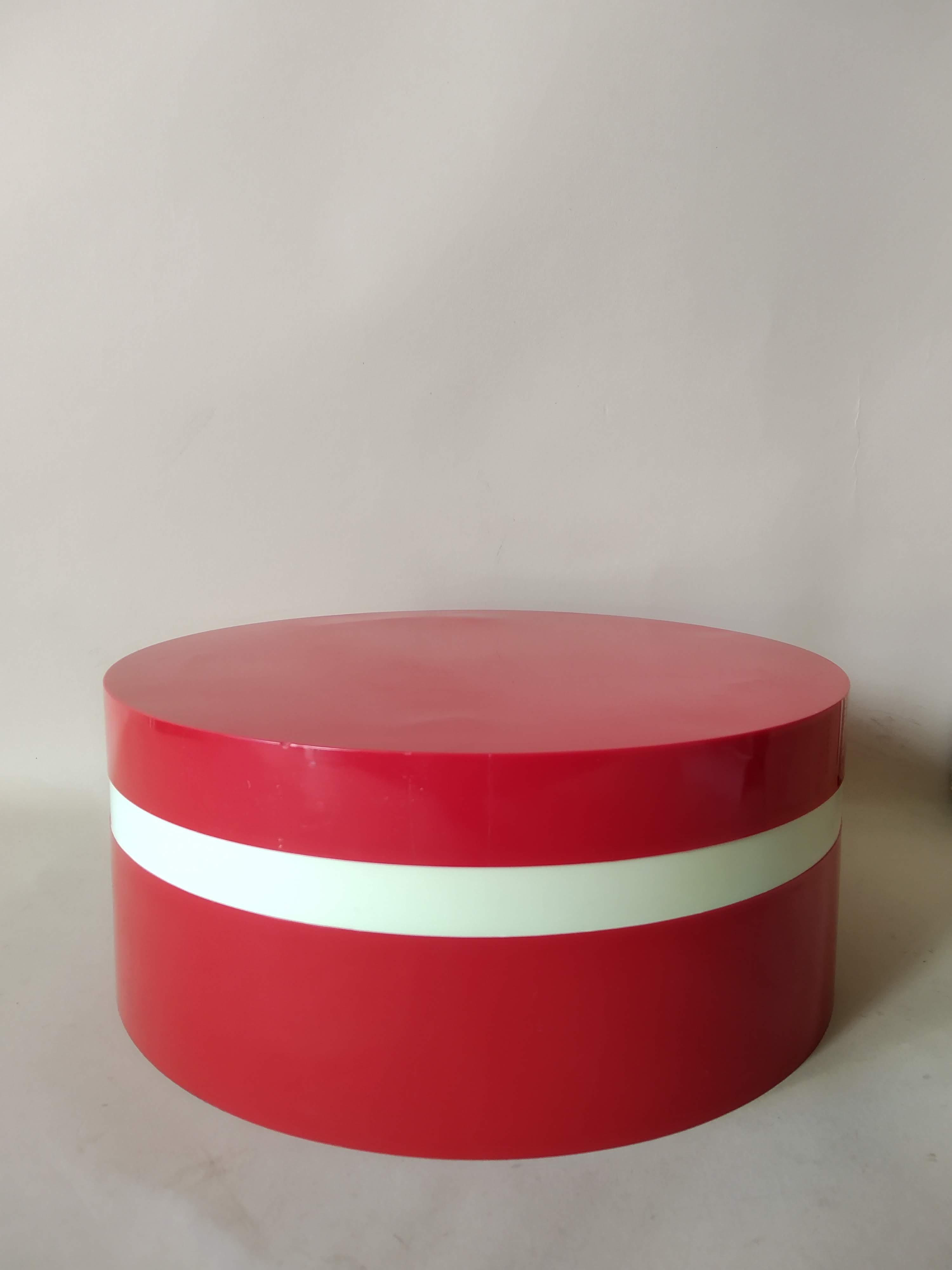 Makeup box space age 60s, 70s