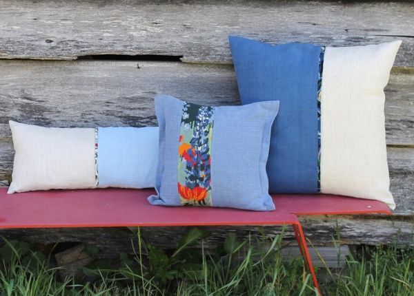 Coussin upcyclé "le brin bleu" - 40x40 cm - lin & canevas