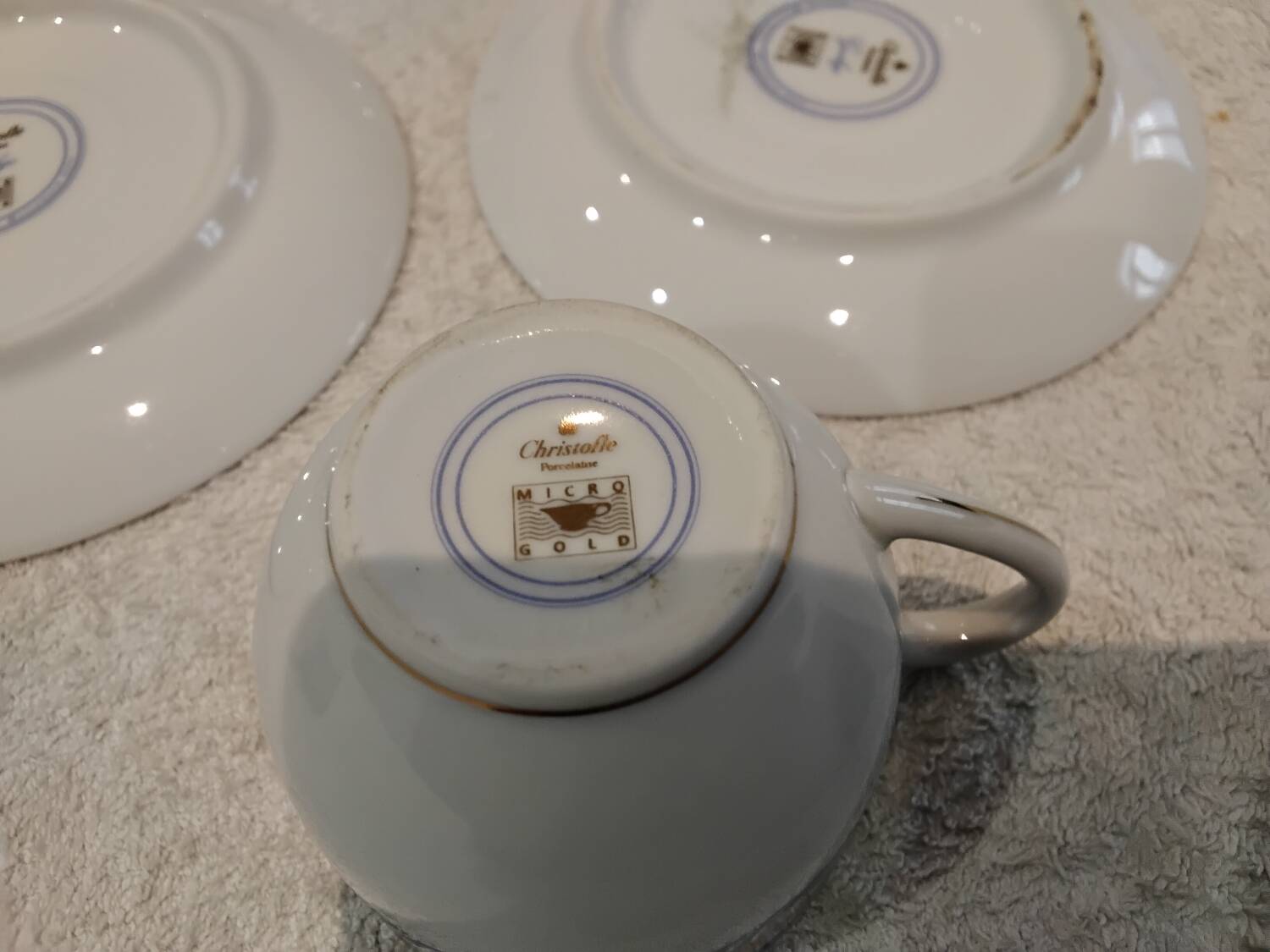 6 cups and 6 saucers, Christofle porcelain, Oceana Ginkgo blue pattern