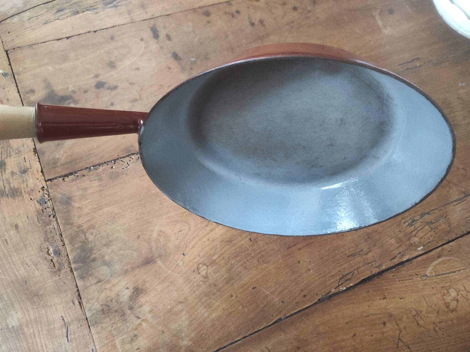 Le Creuset frying pan