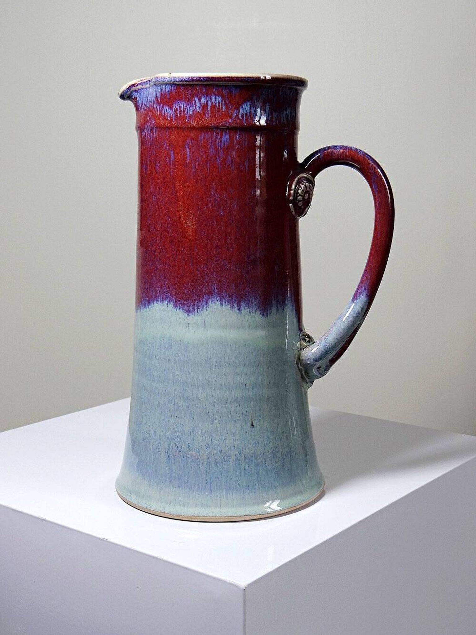 Large artistic stoneware vase by Lévéjac Michel Goldstyn, with flamed oxblood glaze.