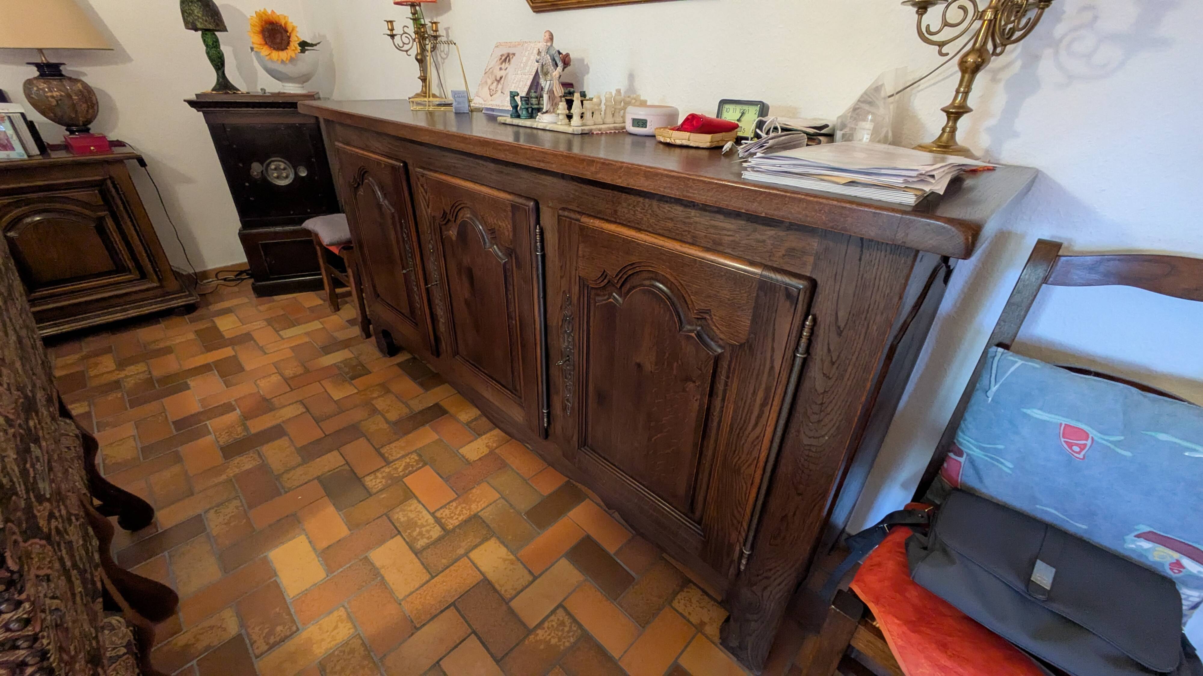 Very 3 doors solid oak