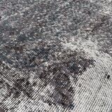 Vintage distressed turkish rug 194 x 117 cm
