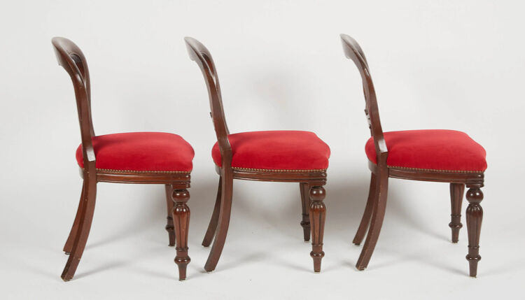 6 chairs 19th English Victorian mahogany and red velvet