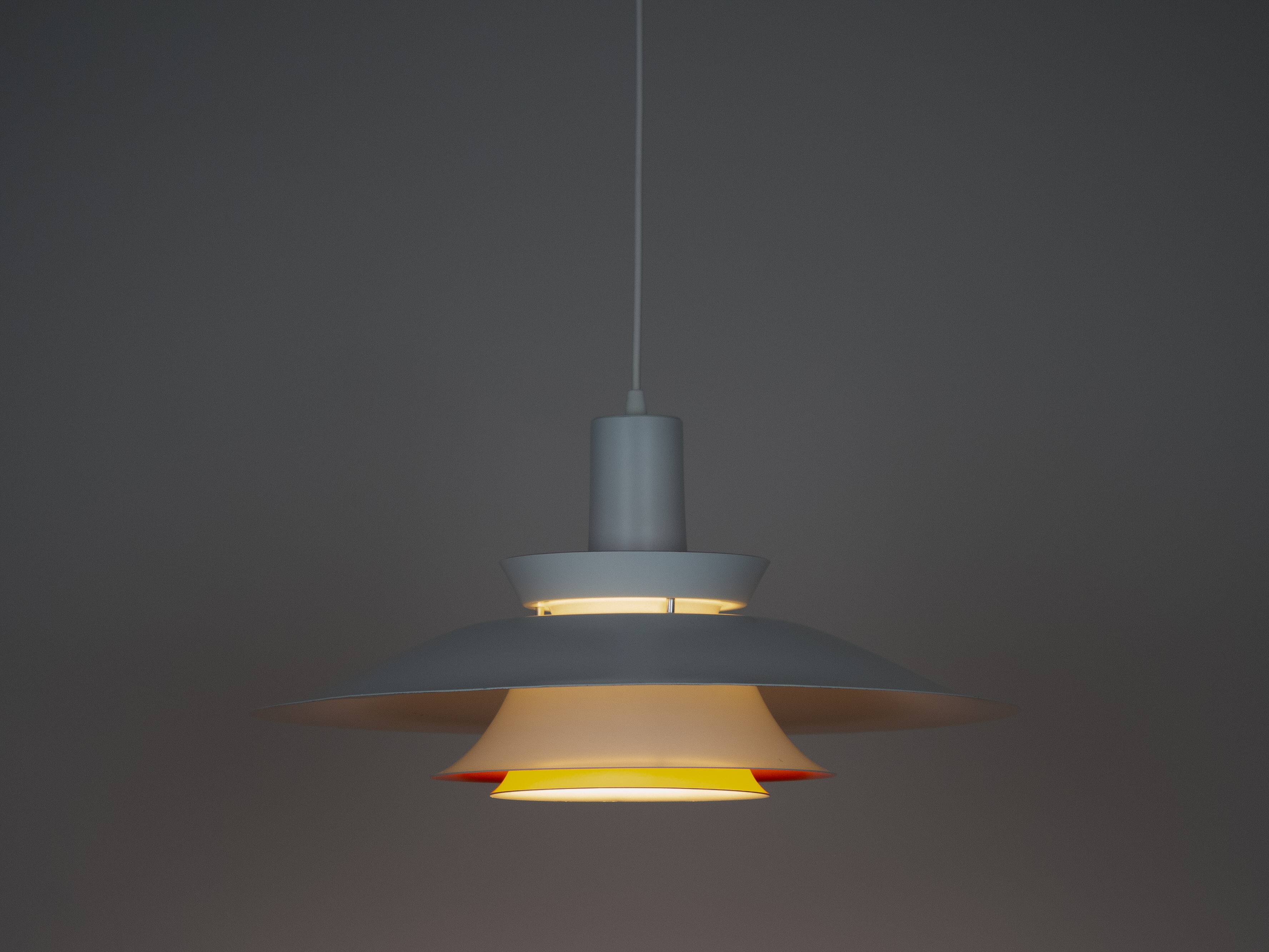 Paire de 2 lampes vintage danoises des années 1980.