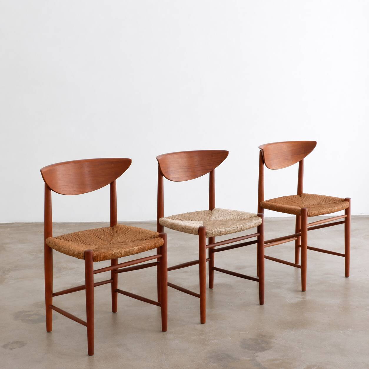 Ensemble de 4 chaises de salle à manger "316" par Hvidt & Molgaard-Nielsen en teck