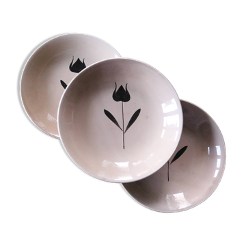 Set of 3 Niderviler calotte plates, Tulip model
