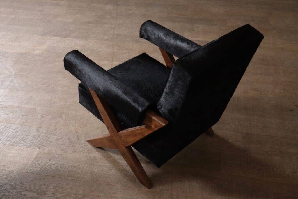 Paire de fauteuils lounge à jambes en X de Pierre Jeanneret, Chandigarh années 1960.