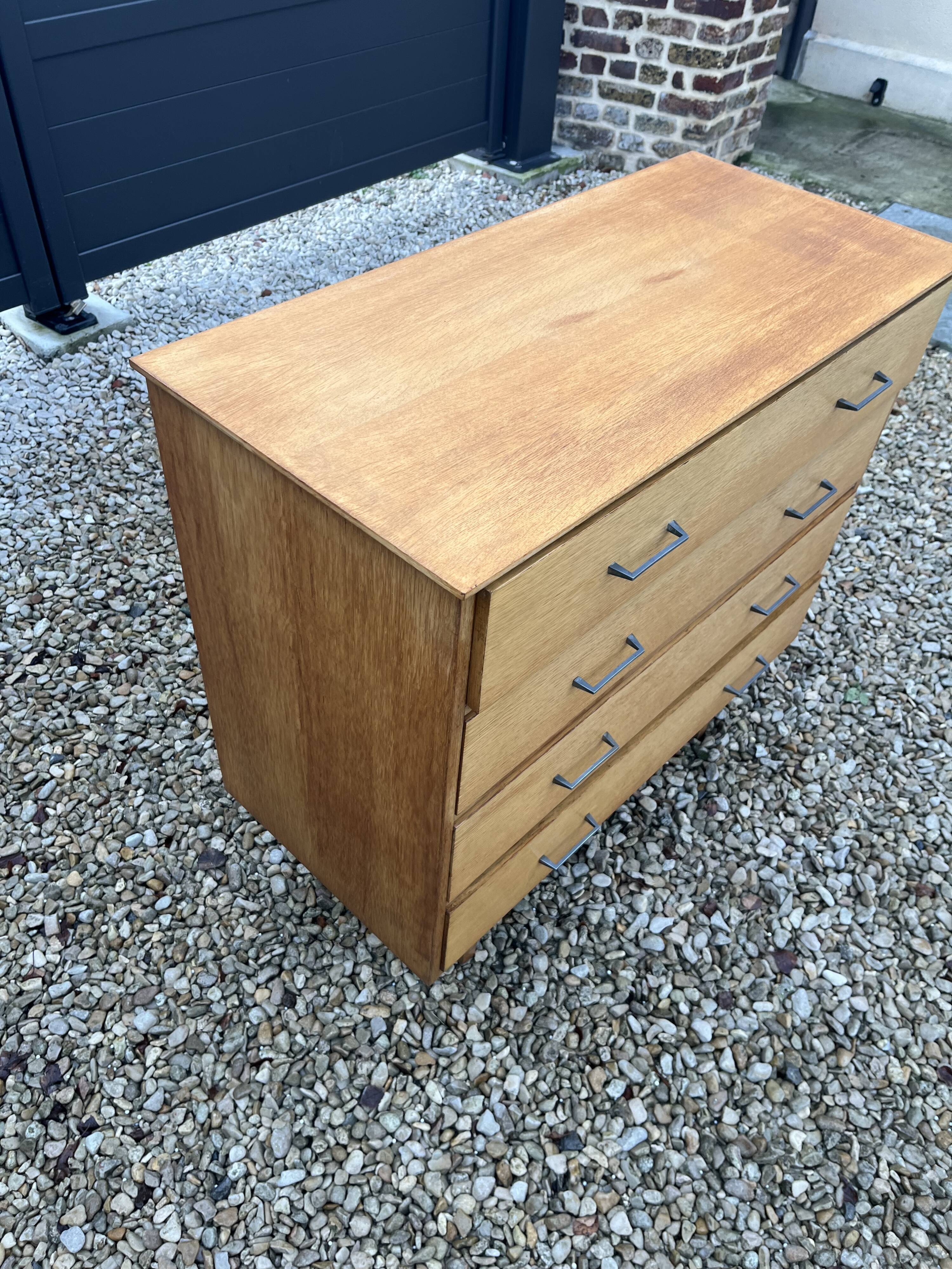 Vintage chest of drawers