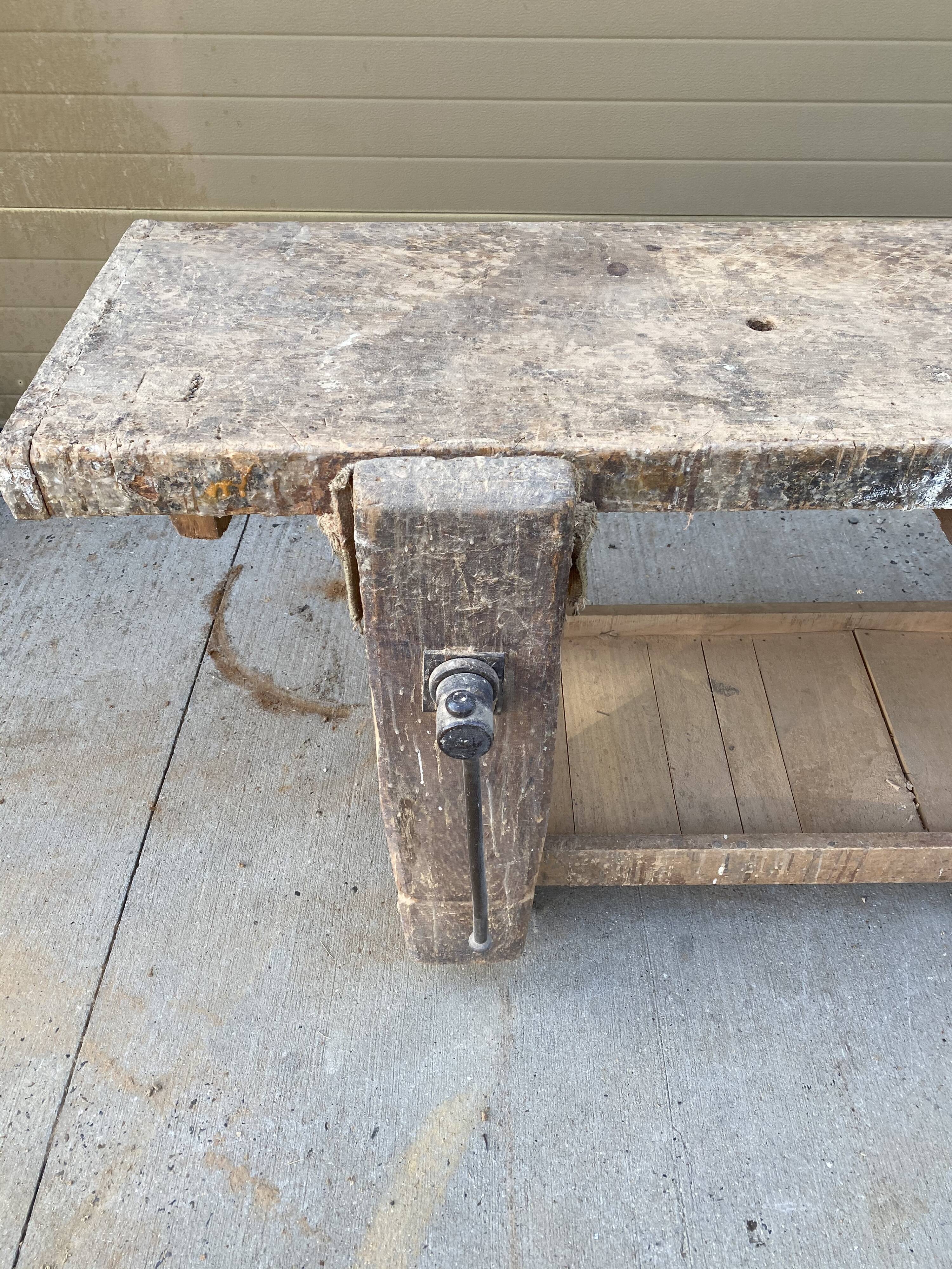 Joiner's workbench straight press