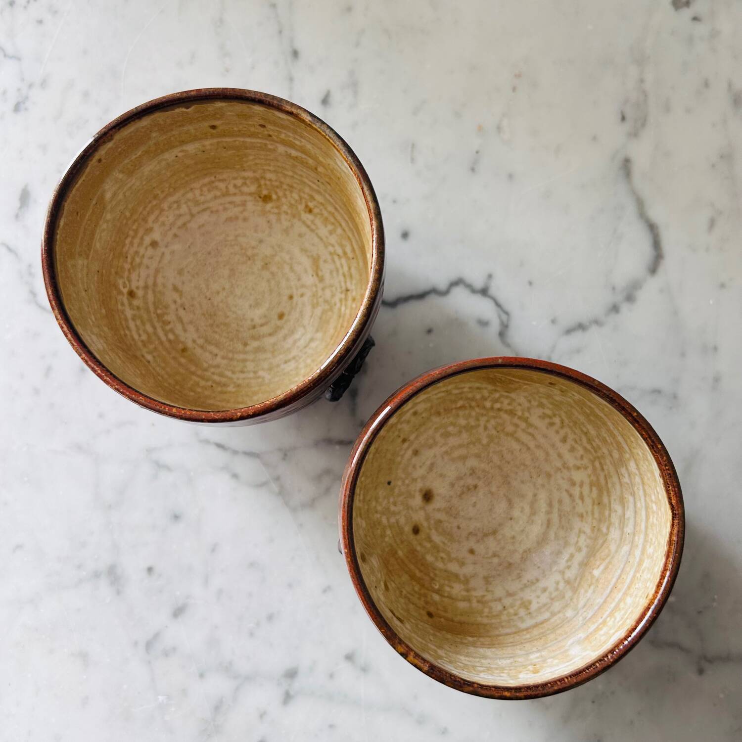 Pair of signed Chinese bowls
