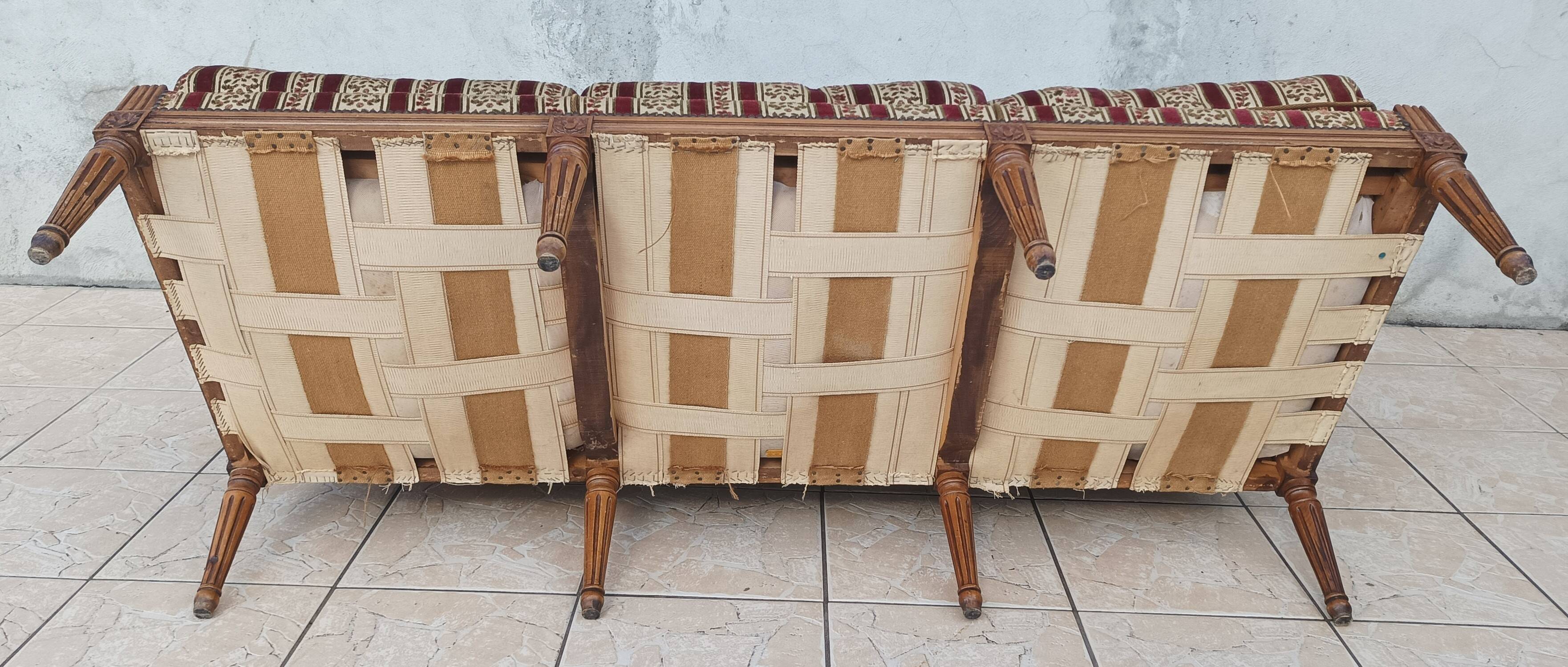 Canapé à oreilles Louis XVI