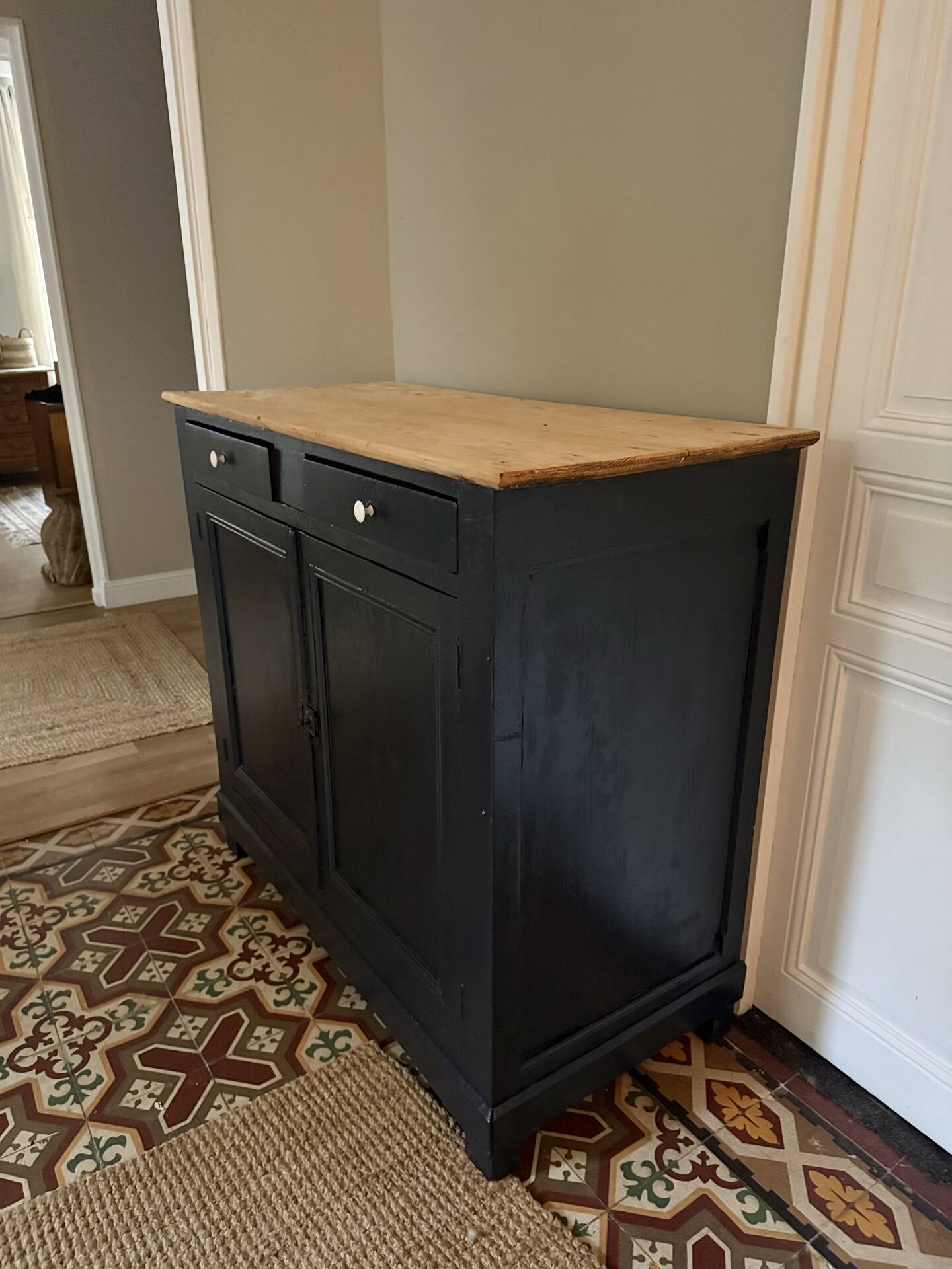 Buffet en bois massif