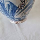 Ancient Spanish pottery amphora, Talavera Niveiro pottery 19th century