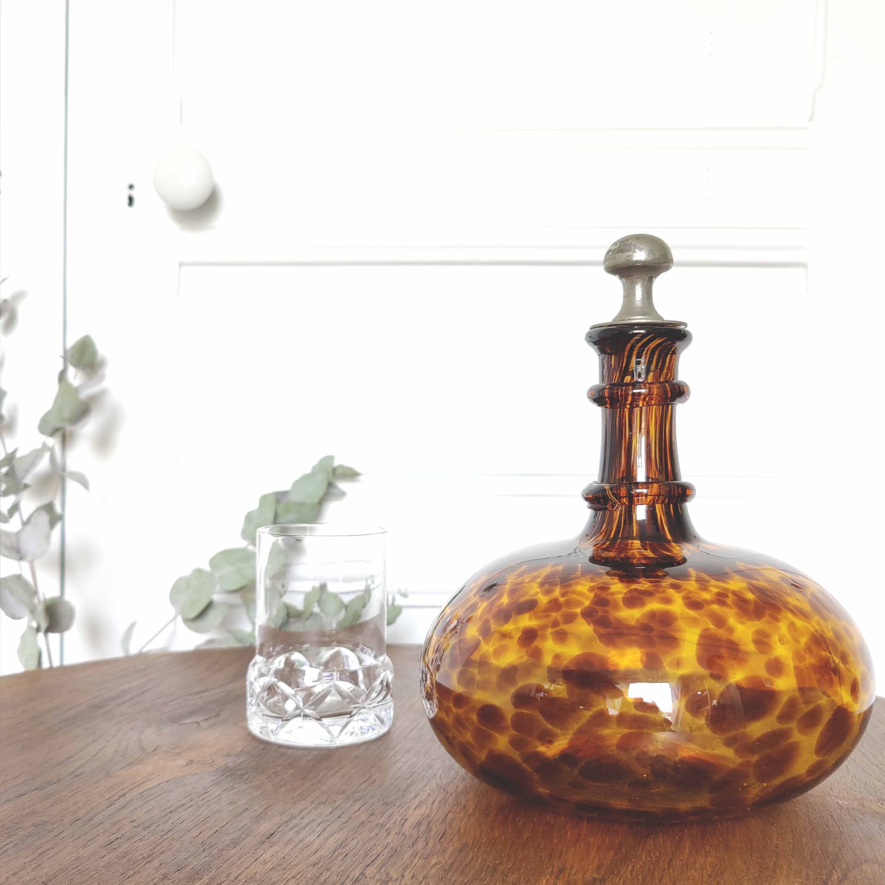 Blown scale glass decanter