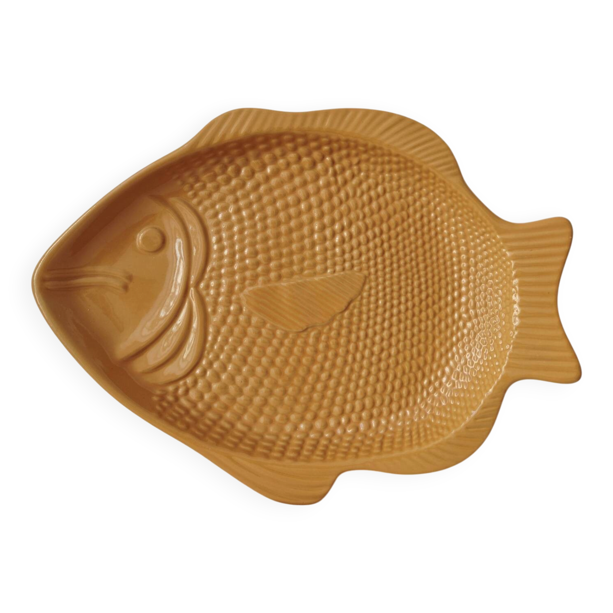 Plat vintage en barbotine poisson