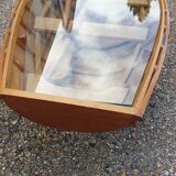 Coffee table boat