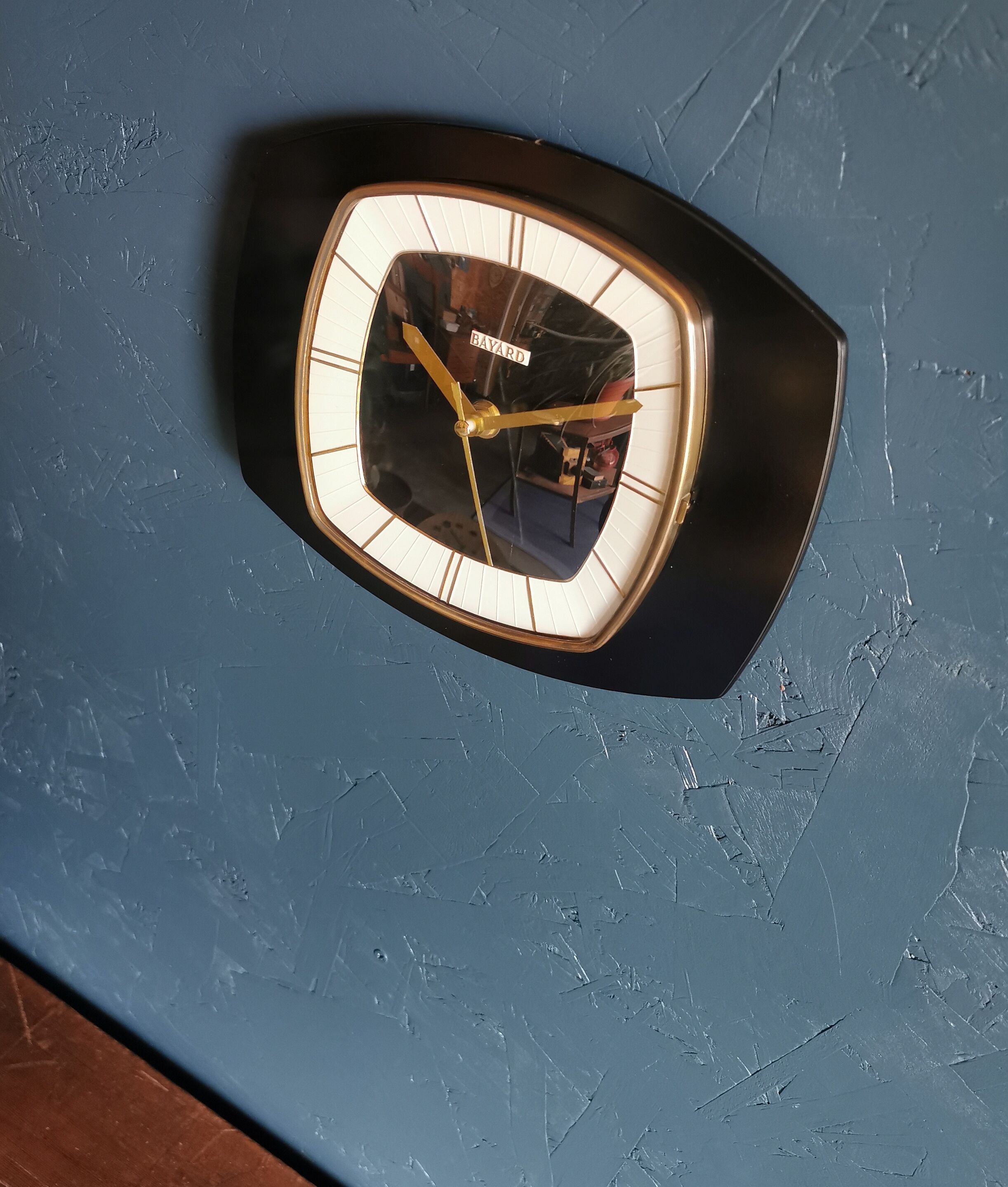 Vintage formica clock silent trapezoid wall clock "Bayard noir"