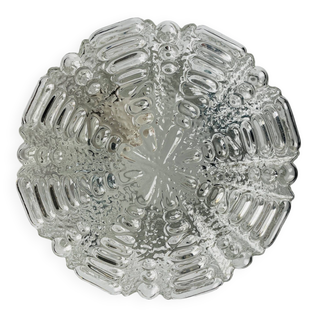 Plafonnier en verre moulé