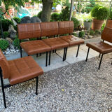 Suite de 5 chauffeuses skaï fauve 1950