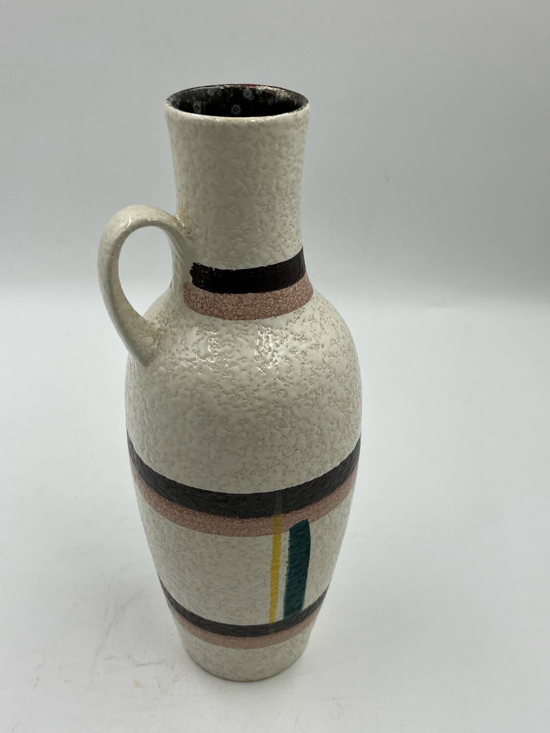 Bay ceramic vase