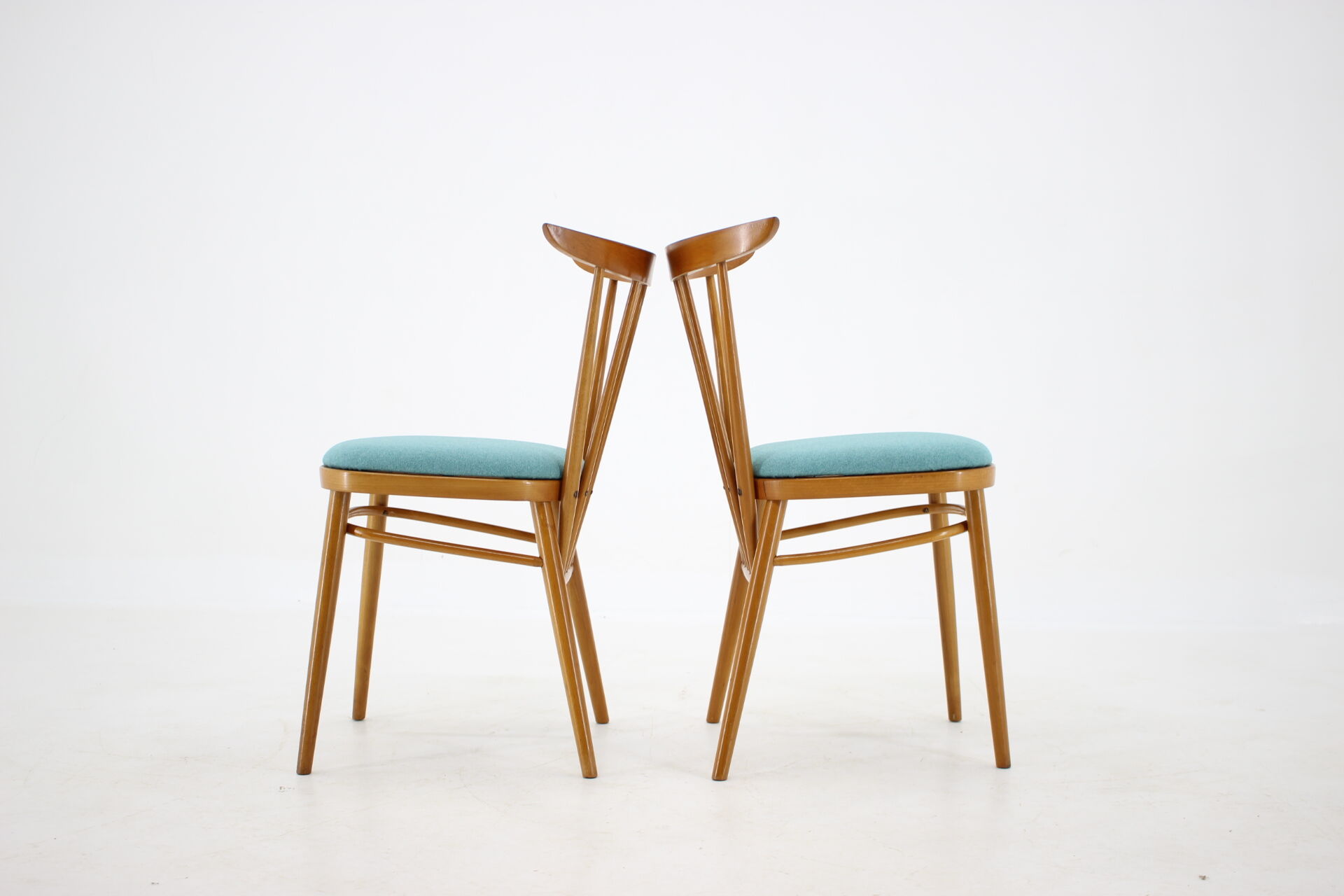 Set of four dining chairs by Tatra, Czechoslovakia 1960