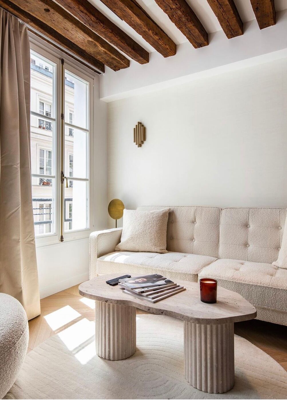 Venus coffee table irregular natural travertine - 100x50cm