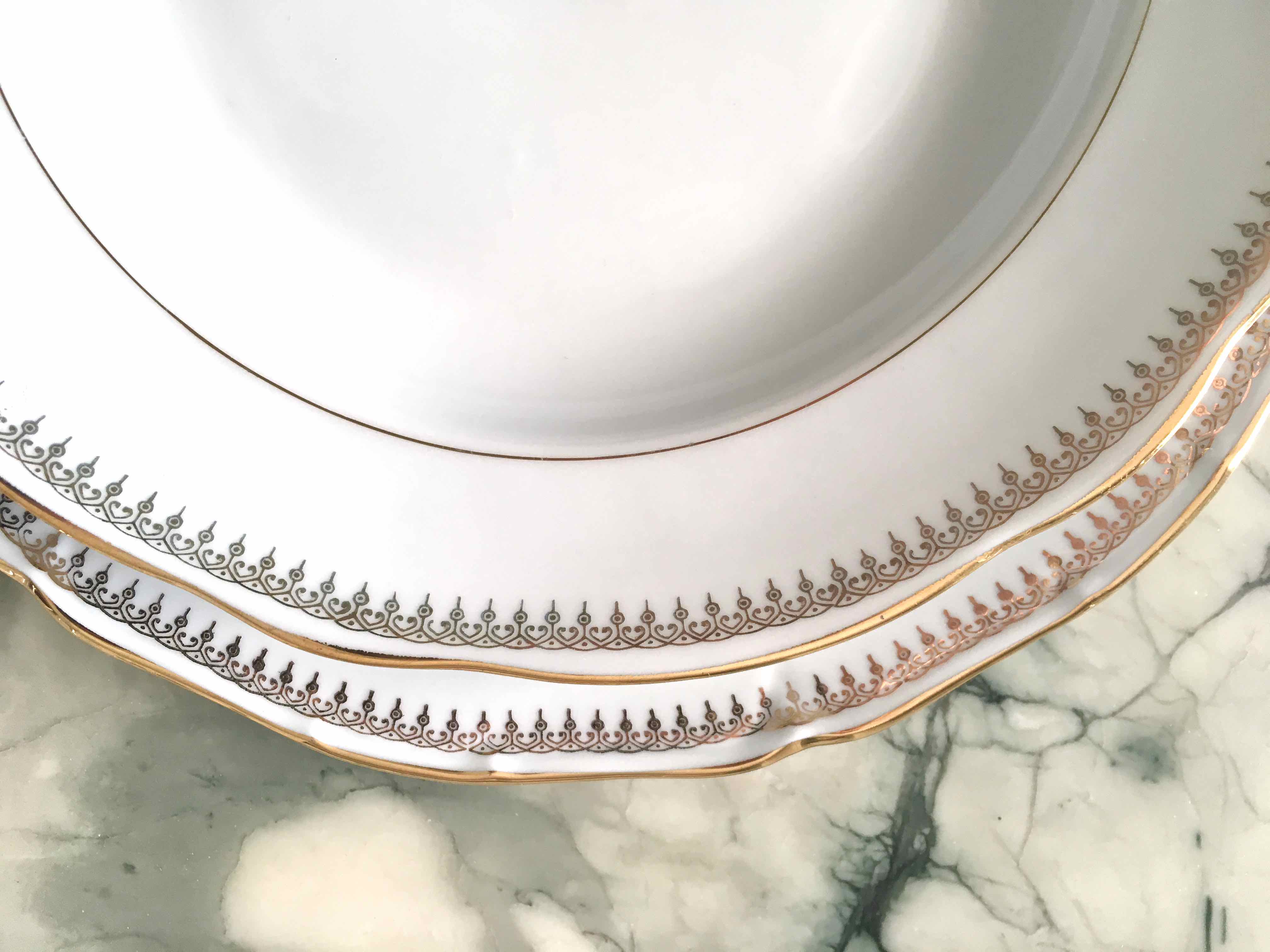 Service plates for 12 people 33 pieces Sologne porcelain