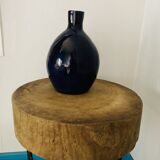 Ceramic vase decorated with birds