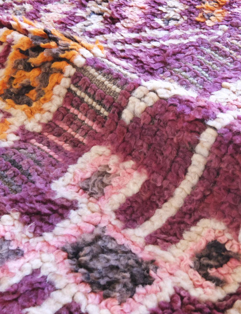 Vintage Collector Rug - 387 x 196 cm