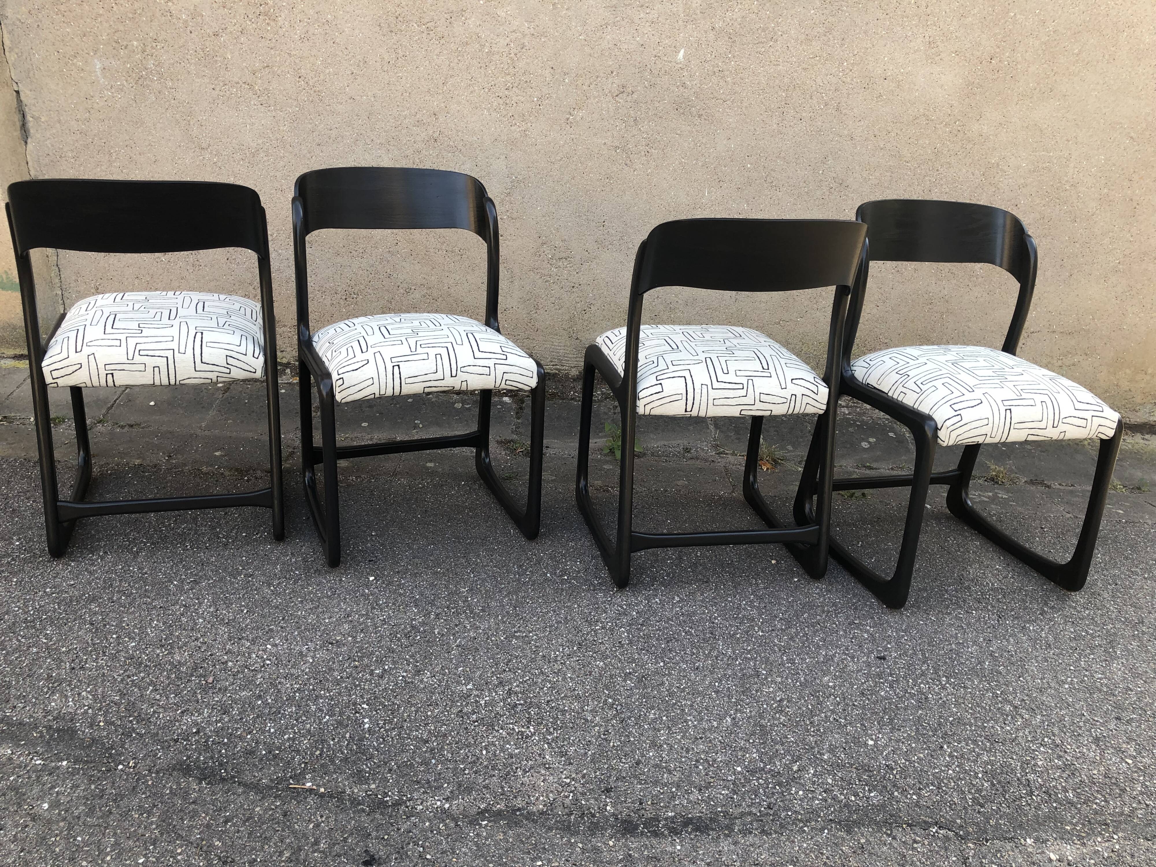 4 chaises Baumann Traîneau