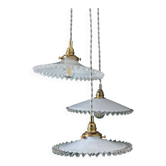 Vintage triple suspension lampshade in white lace opaline.
