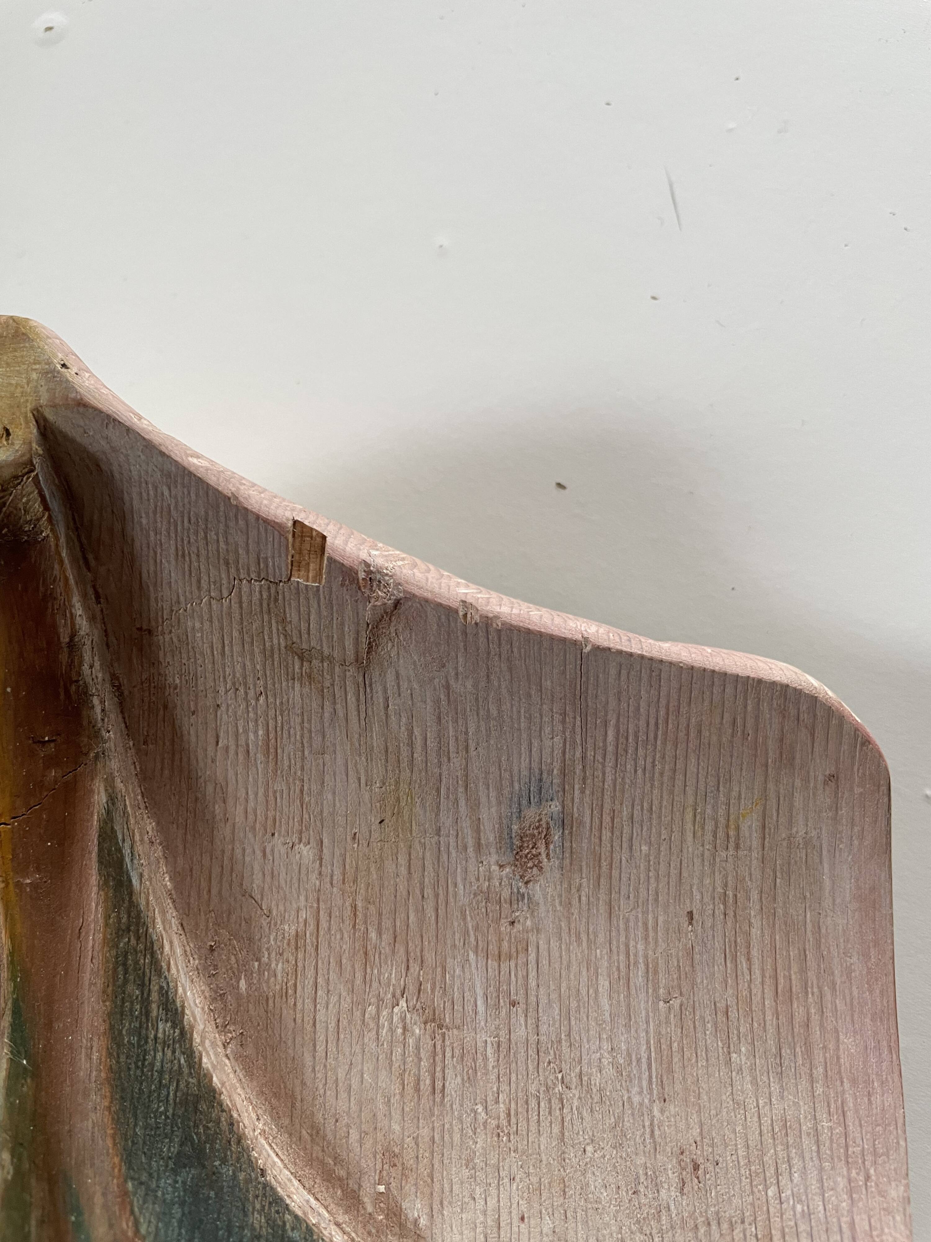 Panneau ancien en bois sculpté au décor de feuillage