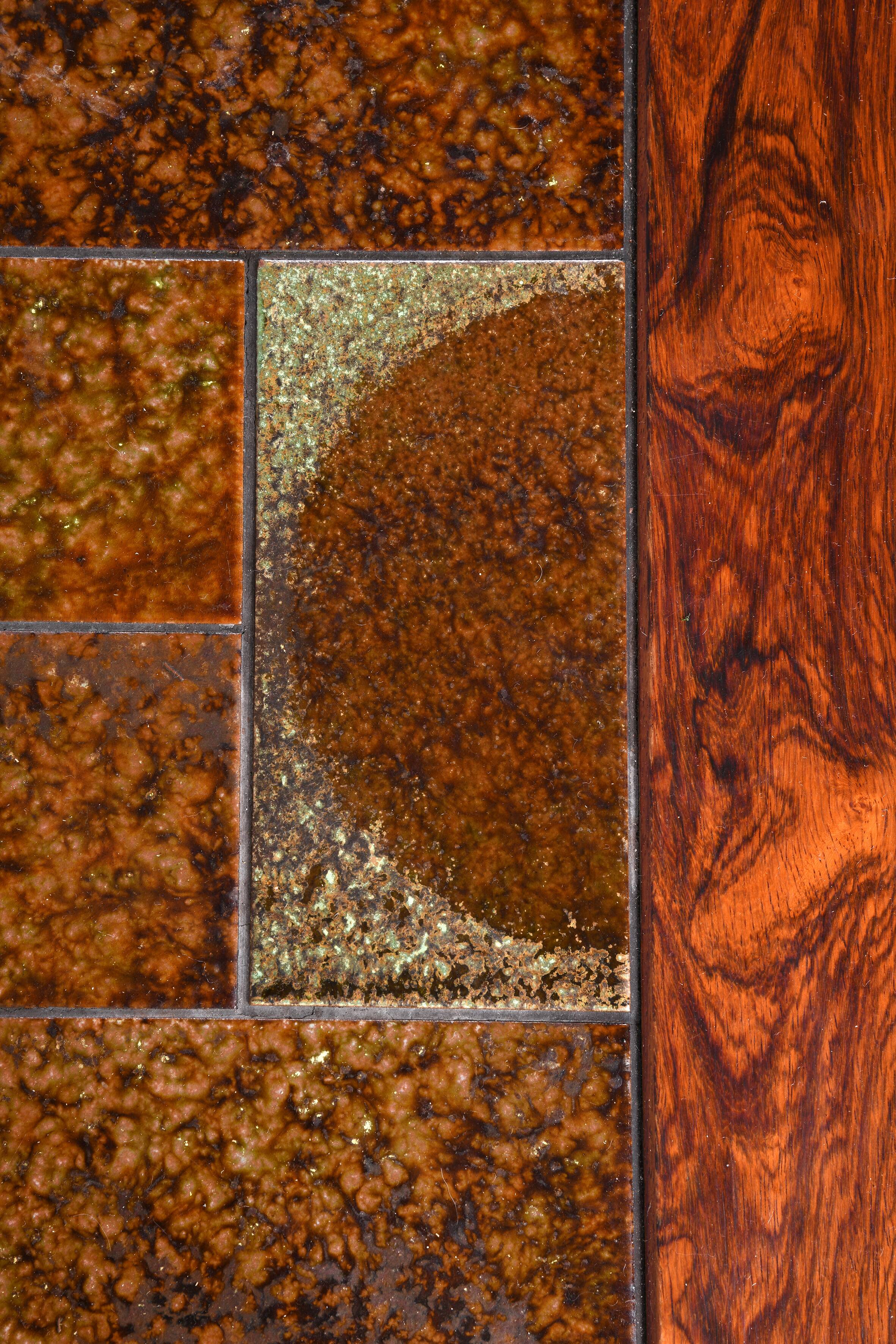 Scandinavian coffee table in rosewood and ceramic