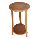 Pedestal table