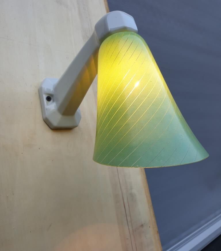 Wall light swan collar green glass Art Deco